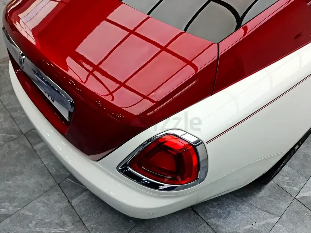 Rolls-Royce wraith full option 4 button starlight roof - Image 6
