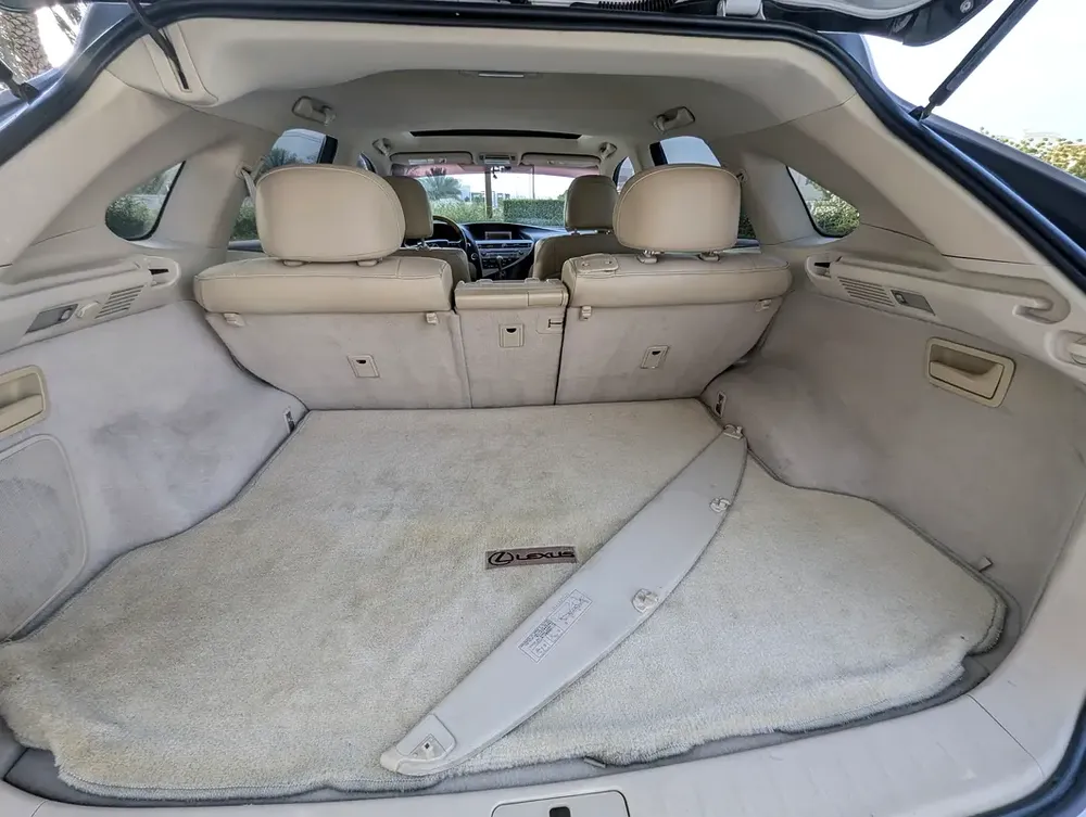 Lexus RX 350 Premier 2011 - American Specs Perfect Condition Inside Out Low KM Family Luxury SUV - Image 12