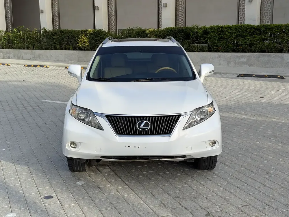 Lexus RX 350 Premier 2011 - American Specs Perfect Condition Inside Out Low KM Family Luxury SUV - Image 5