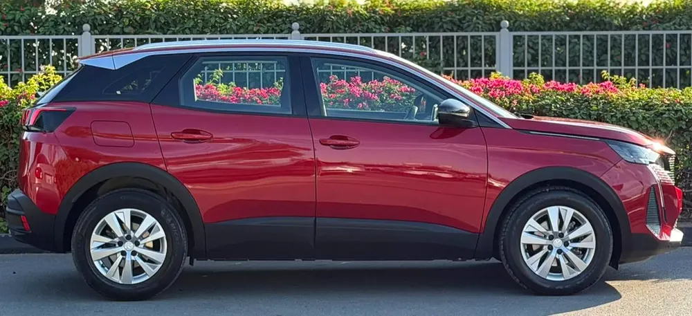 Peugeot 3008/2023/GCC Spec/Extra Clean Car For Sale/Auto Finance Options 0% Down Payment - Image 9