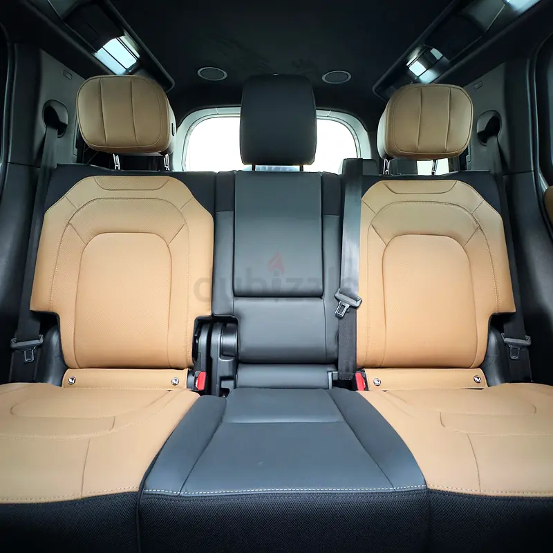 LAND ROVER DEFENDER V8 110 P425X 2026 - Image 12