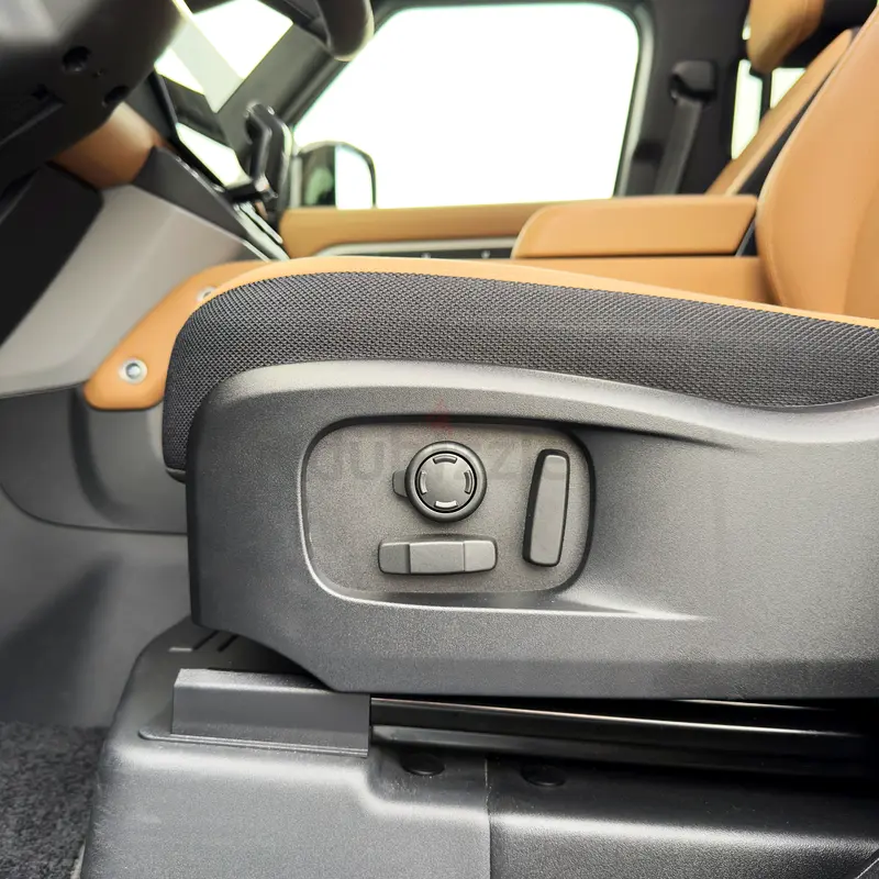 LAND ROVER DEFENDER V8 110 P425X 2026 - Image 9