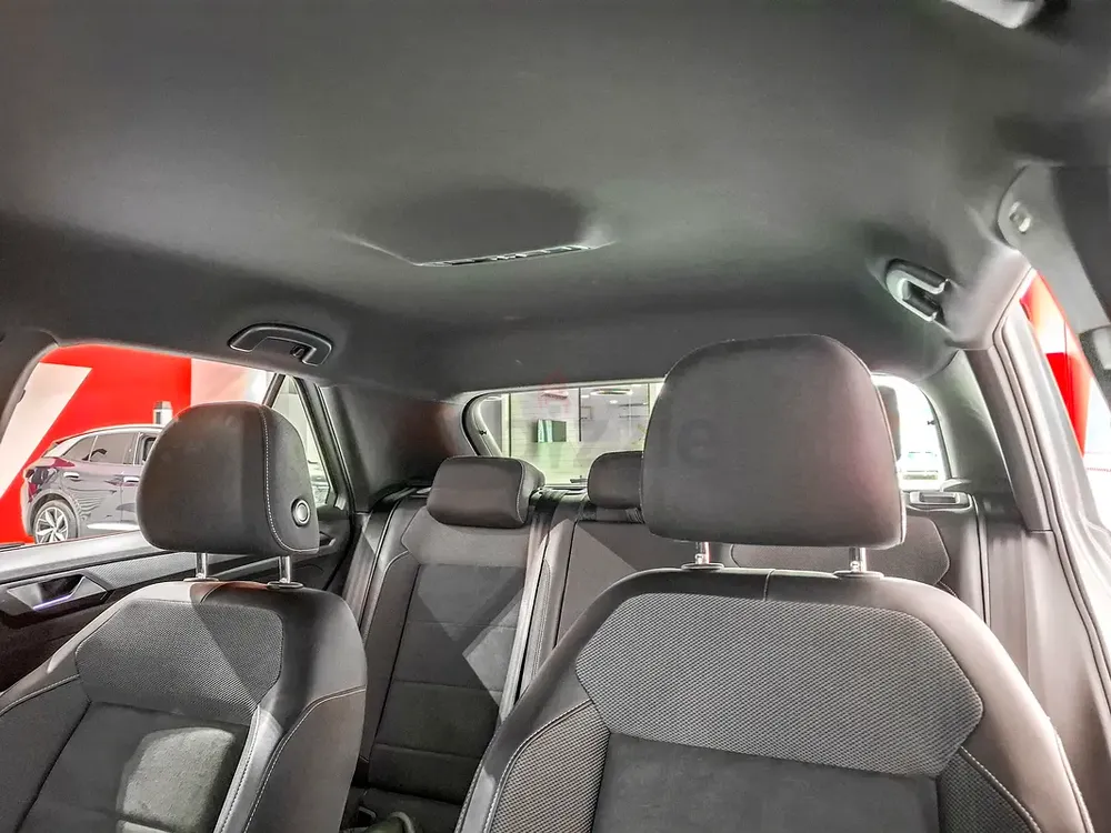 AED 1292/month | 2025 Volkswagen T-Roc  | GCC Specs | Ref#475327 - Image 11