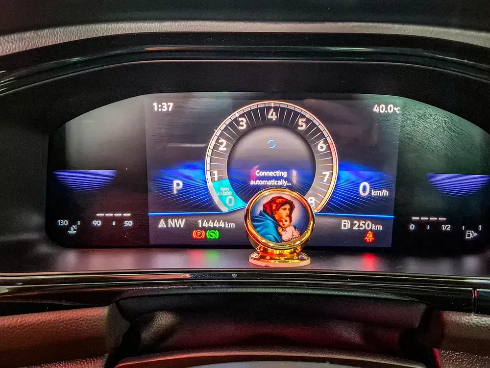 AED 1292/month | 2025 Volkswagen T-Roc  | GCC Specs | Ref#475327 - Image 17