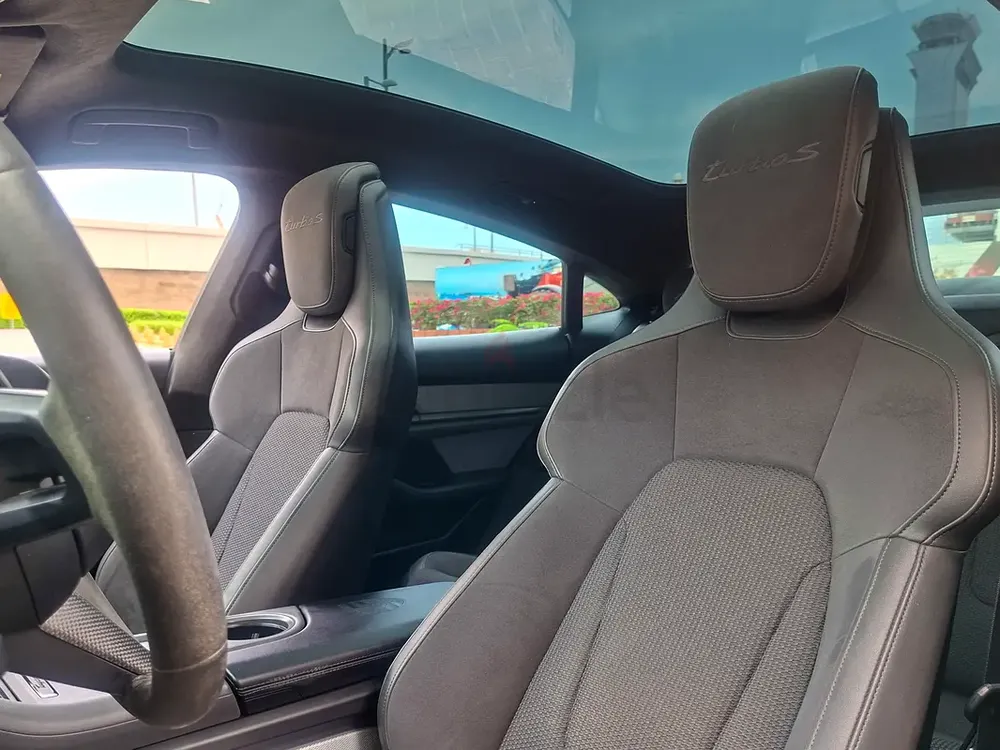 AED 5850/month | 2021 Porsche Taycan  | GCC Specs | Ref#459144 - Image 12