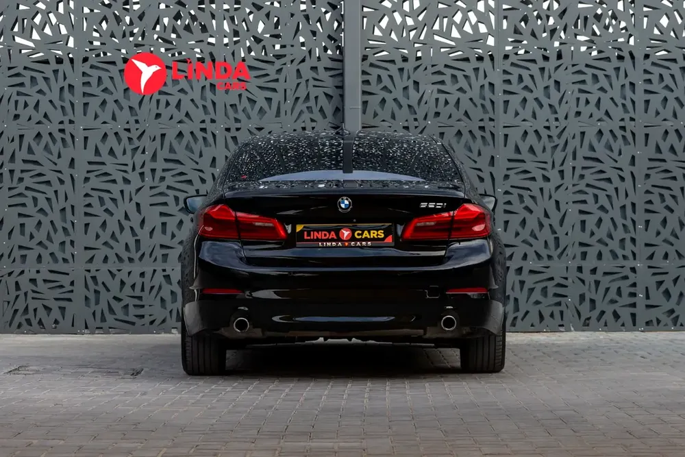 BMW 5 Series 520 2019 GCC specs - Image 5