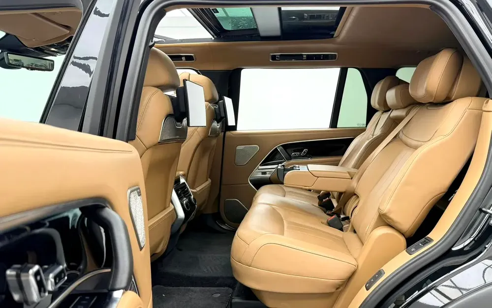 2024 Range Rover P530 Autobiography LWB, 2029 RR Warranty + Service Pack, Low Km, 7 Seater, European - Image 17