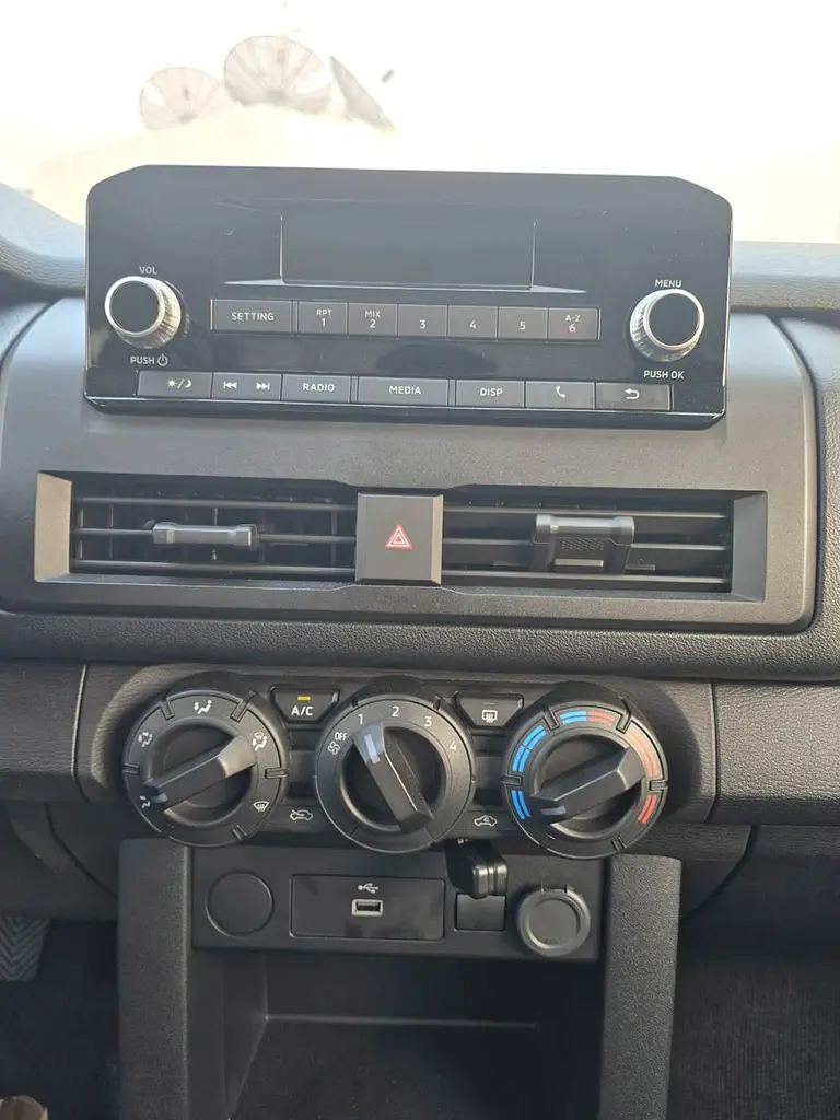 2026 Mitsubishi L200 2.4L GLX MT Petrol - Image 13