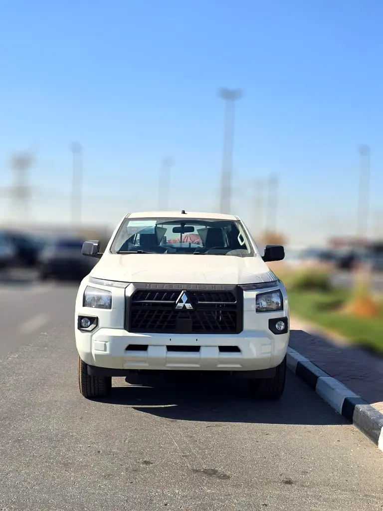 2026 Mitsubishi L200 2.4L GLX MT Petrol - Image 7