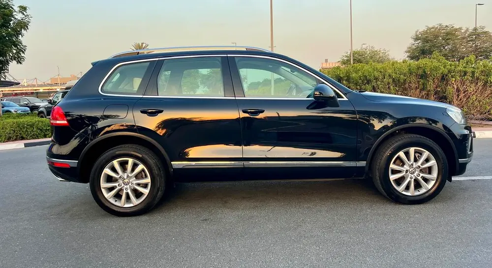 VW TOUAREG 2016 GCC - Image 6