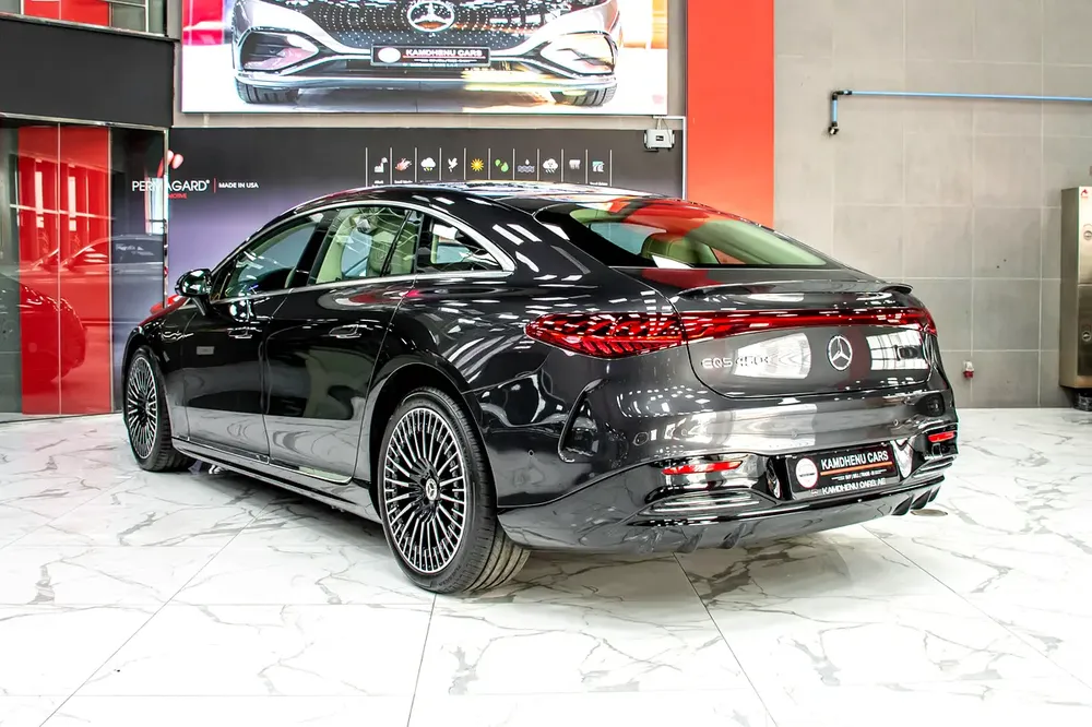 2023 Mercedes-Benz EQS 450+ Sedan | GCC Spec | Premium Luxury EV | Gargash Warranty - Image 8