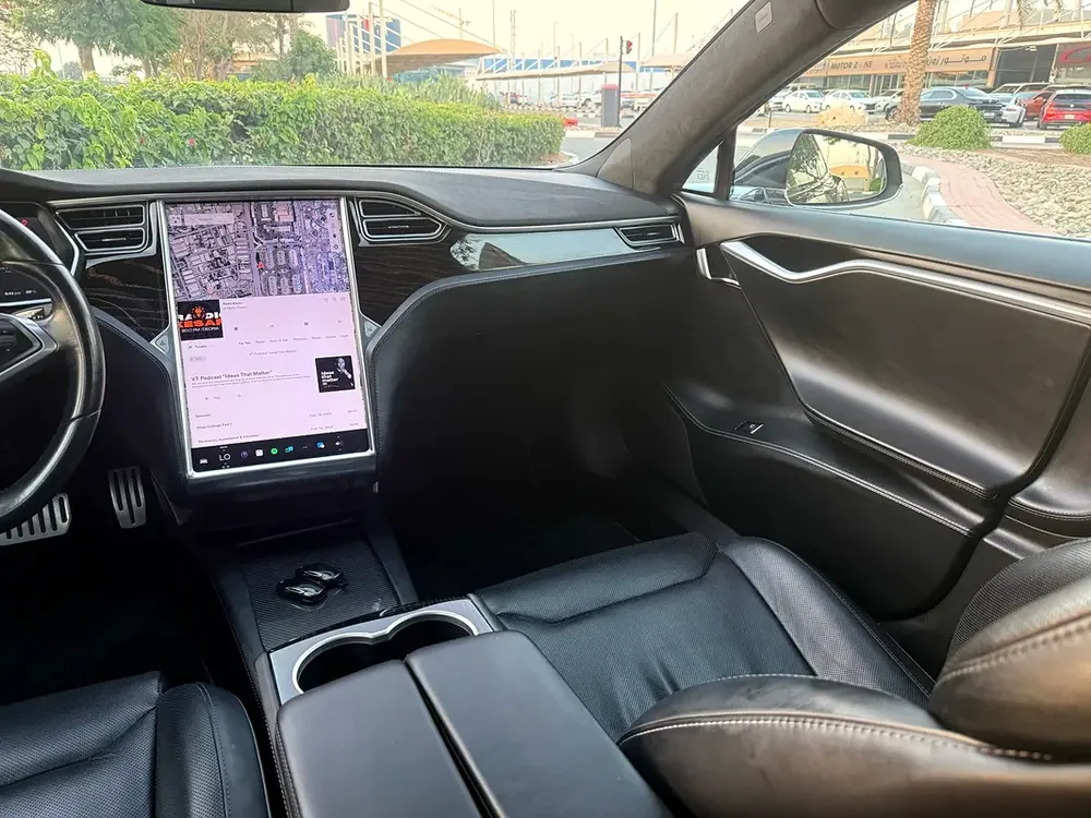 2017 Tesla Model S P100D - GCC Specs - Excellent Condition - Image 12