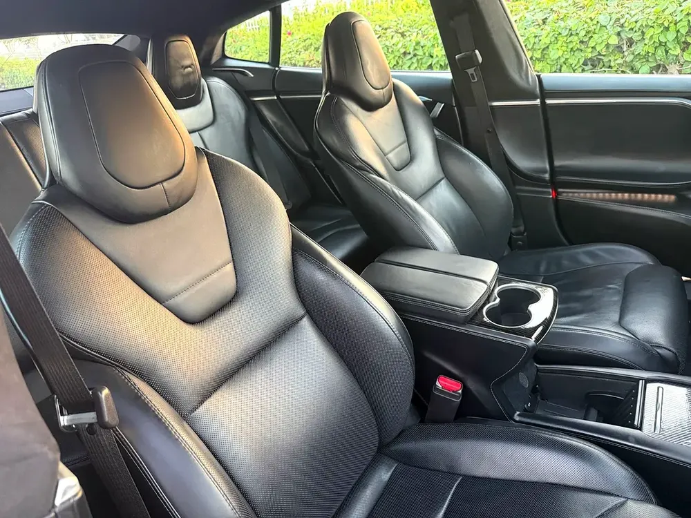 2017 Tesla Model S P100D - GCC Specs - Excellent Condition - Image 15