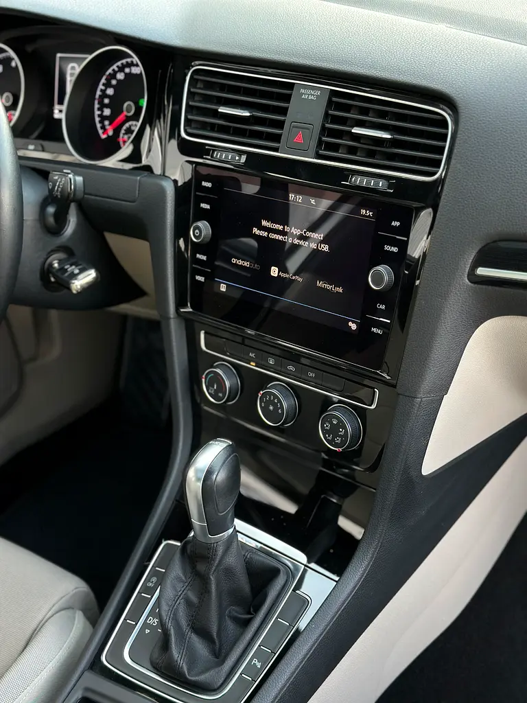 919/pm | Golf SEL Premium | 2 Year Warranty - Image 14