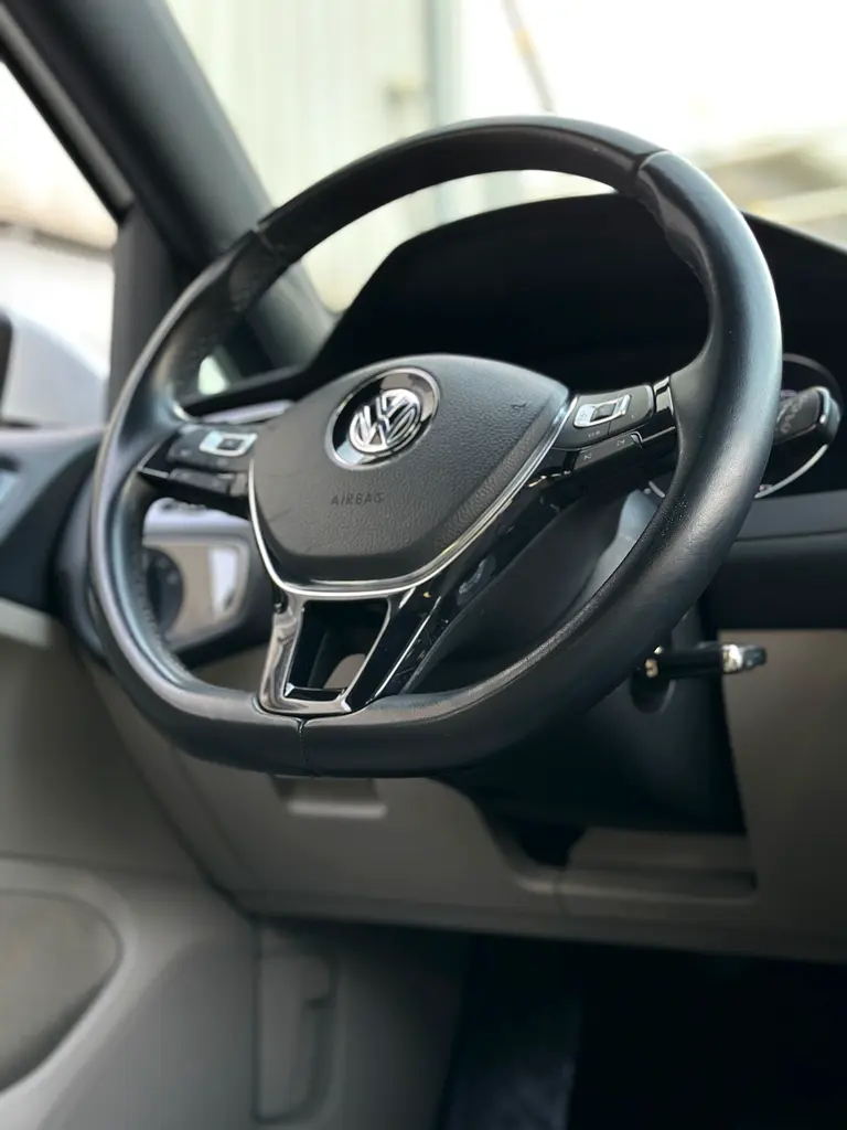 919/pm | Golf SEL Premium | 2 Year Warranty - Image 15