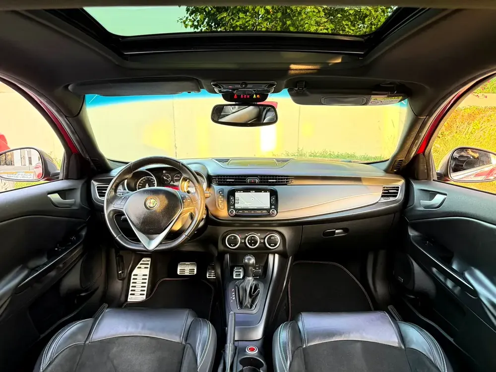 2015 ALFA ROMEO GIULETTA VELOCE 1.8L 4cyl.// ORIGINAL PAINT// EXCELLENT CONDITION// - Image 15