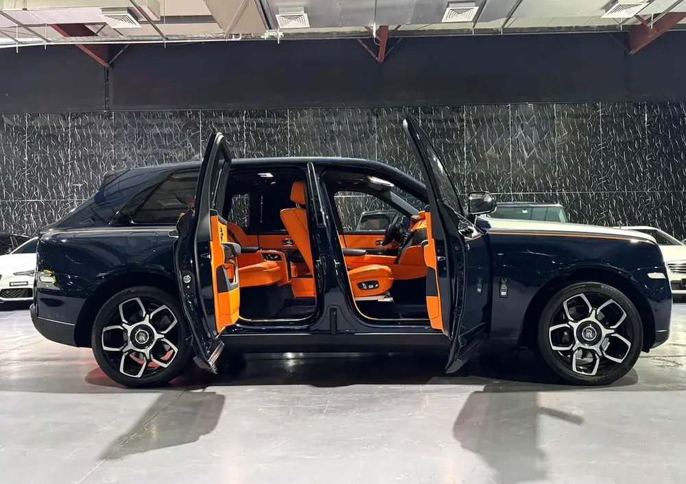 Rolls-Royce Cullinan Black Badge 2021 GCC specs for 1,115,000.00 AED - Image 9