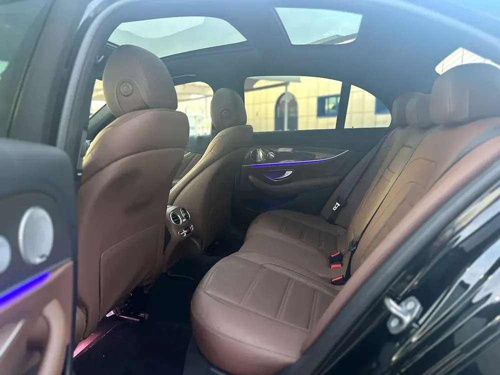 MERCEDES E 43 AMG - 2017 - 52,000 kms - 5 Buttons - JAPANESE SPEC - Image 13
