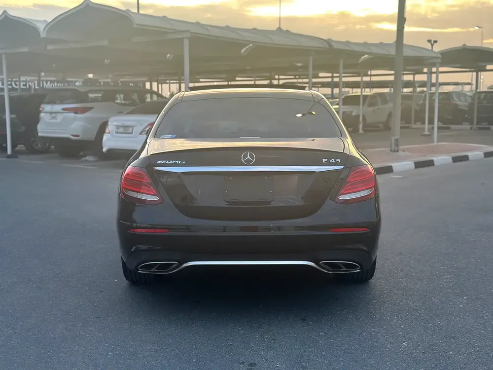 MERCEDES E 43 AMG - 2017 - 52,000 kms - 5 Buttons - JAPANESE SPEC - Image 4