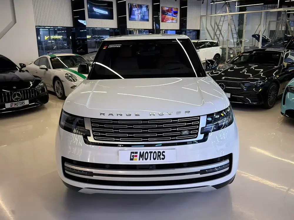 2023 LWB VOGUE AUTOBIOGRAPHY P530 - MINT CONDITION - AL TAYYER WARRANTY AND SERVICE - Image 4