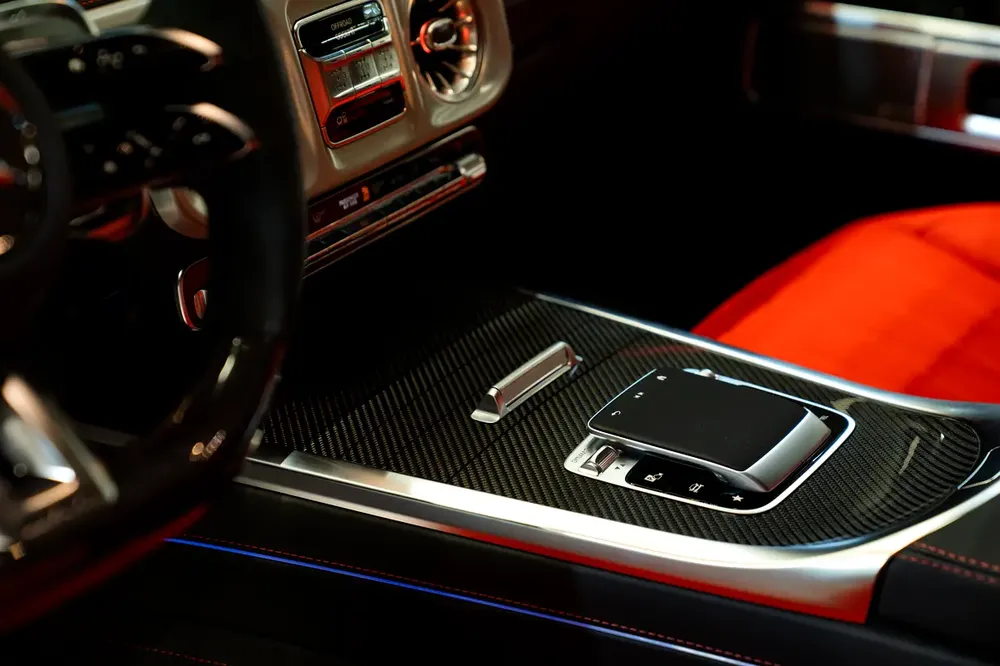 2026 | BRAND NEW | FULL INTERIOR CARBON FIBER | 0 KM | FULL OPTION | EURO SPECS - Image 13