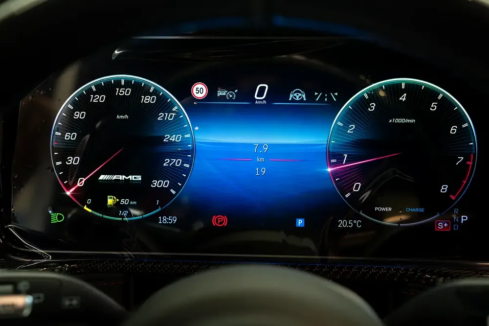 2026 | BRAND NEW | FULL INTERIOR CARBON FIBER | 0 KM | FULL OPTION | EURO SPECS - Image 15