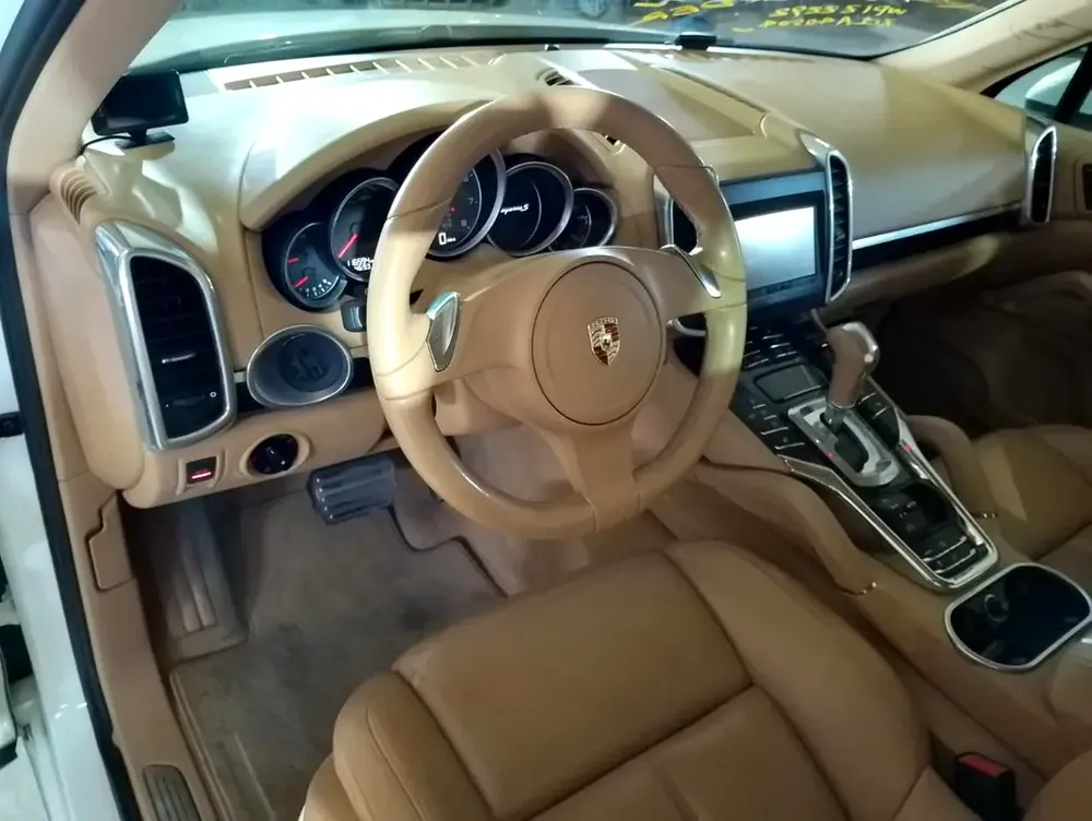 PORSCHE CAYENNE S 2012 4.8L | SUNROOF | BEIGE INTERIOR | 14-WAY POWER SEATS - Image 13