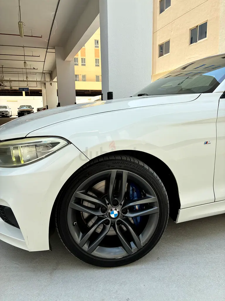 BMW 2-Series 228i M Sport Package 2016 GCC Specs - Image 4