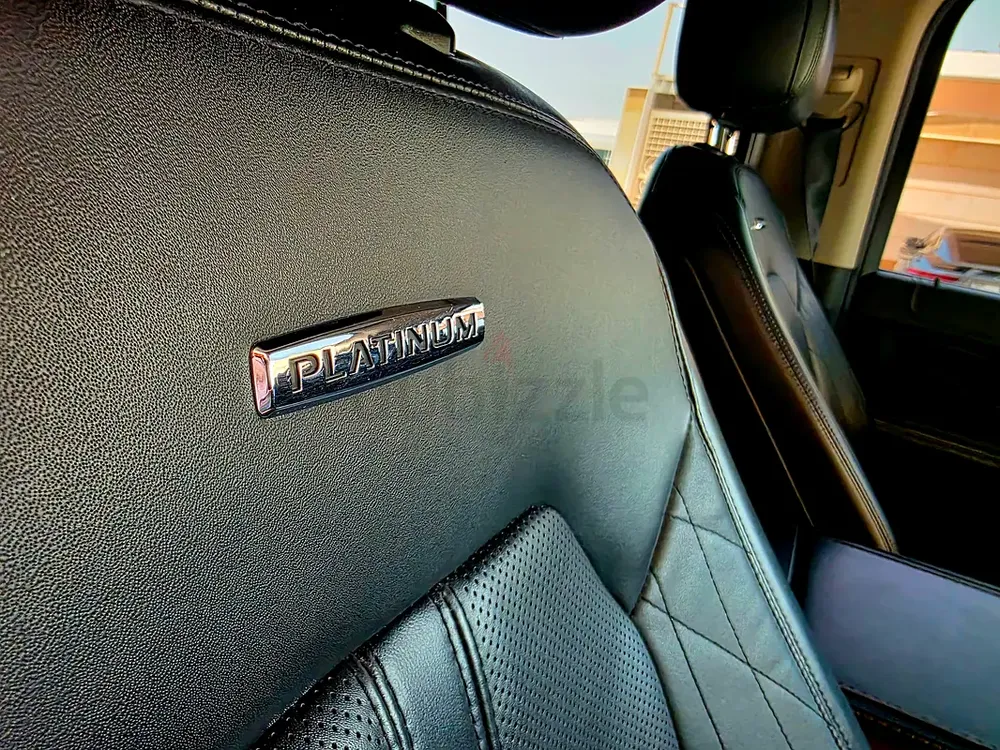 2019 Expedition Platinium, Long, GCC - Image 9