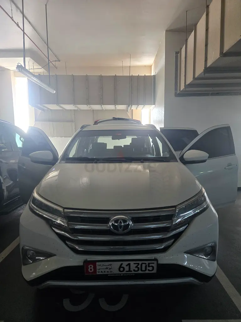 Toyota rush - Image 4