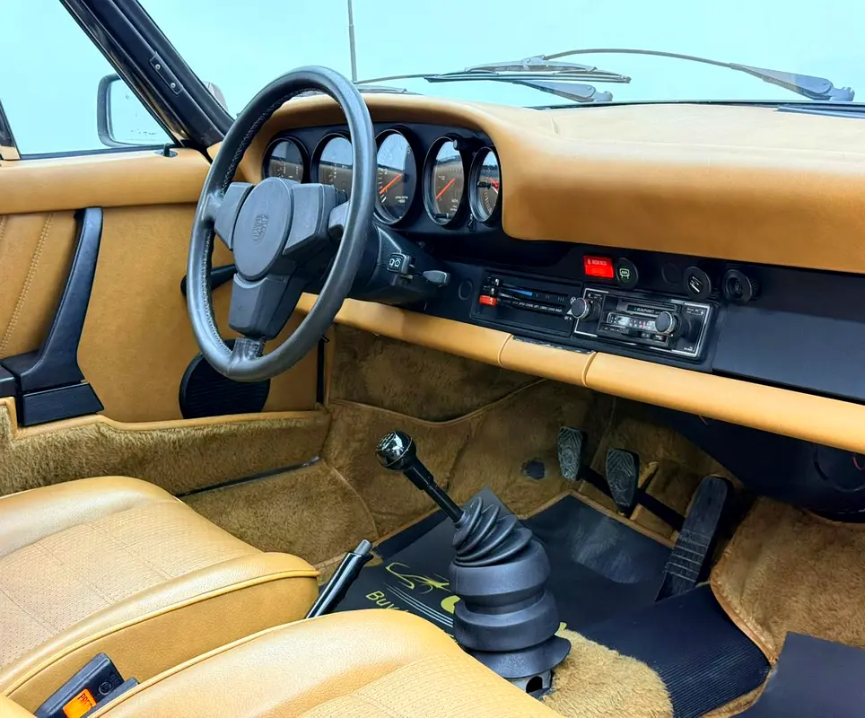 1976 Porsche Carrera S, Sunroof, Blaupunkt Audio System, Fully Restored, Canadian Specs - Image 8