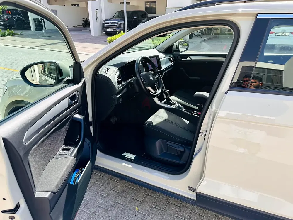 2024 Volkswagen T-Roc Life | GCC Specs | Under Warranty - Image 5