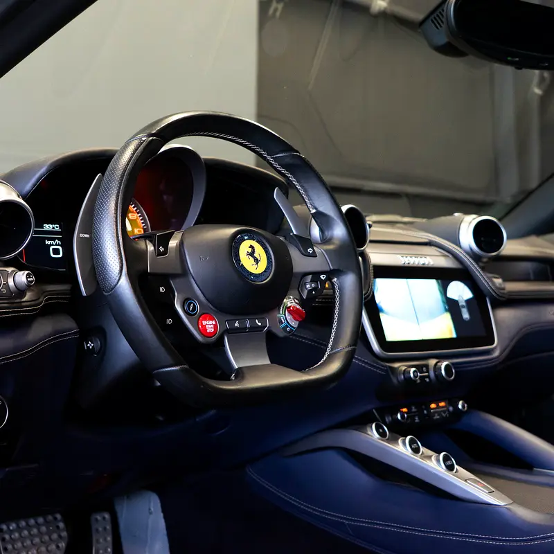 Ferrari GTC4Lusso V12 - 2017 - GCC Specs - Pristine Condition - Image 12
