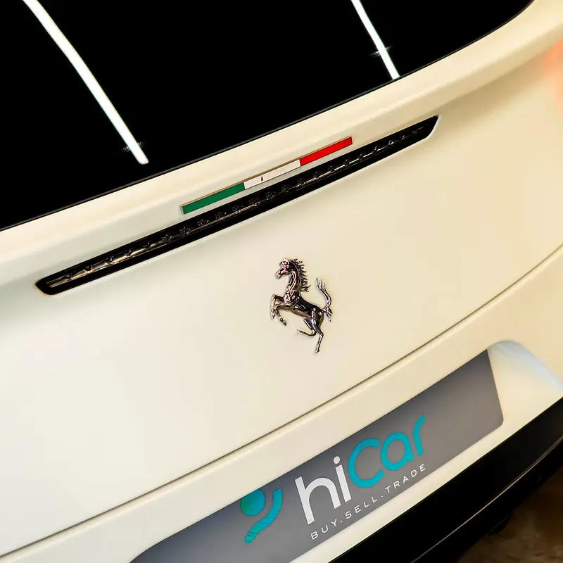 Ferrari GTC4Lusso V12 - 2017 - GCC Specs - Pristine Condition - Image 7