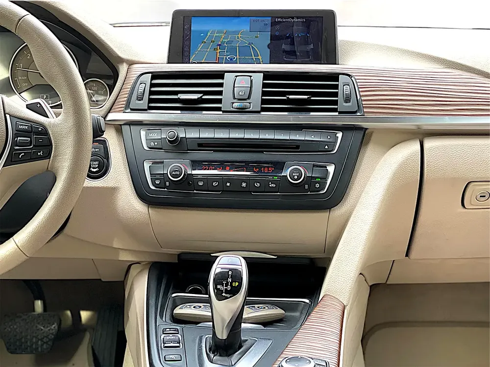BMW | 3 SERIES |  328i Modern | ORIGINAL PAINT | FREE ACCIDENT | LOW MILEAGE - Image 13