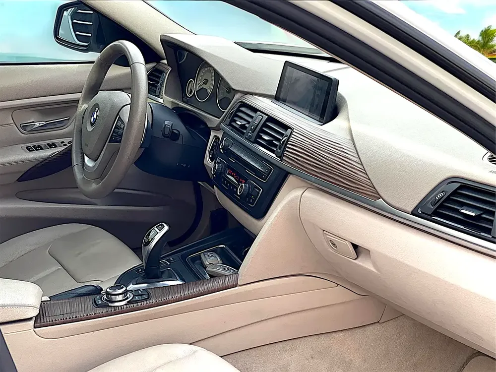 BMW | 3 SERIES |  328i Modern | ORIGINAL PAINT | FREE ACCIDENT | LOW MILEAGE - Image 16