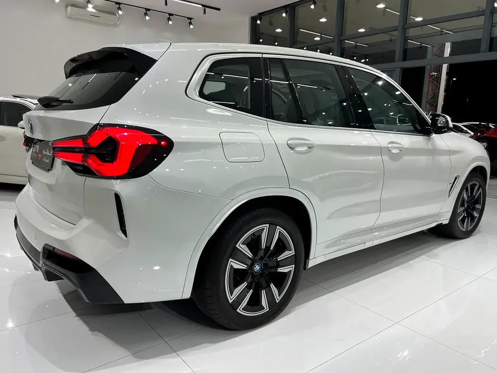 Brand New BMW iX3 2024 Electric - Image 5