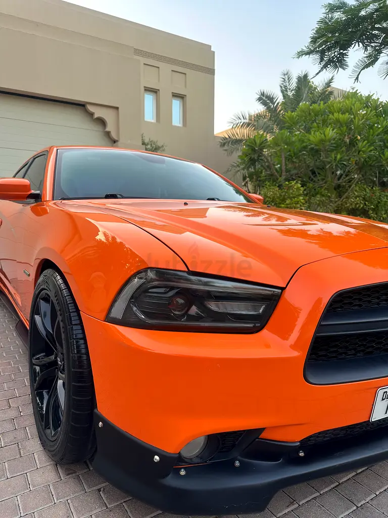 Dodge Charger R/T 2014 - V8 HEMI - Canadian Specs - Image 6
