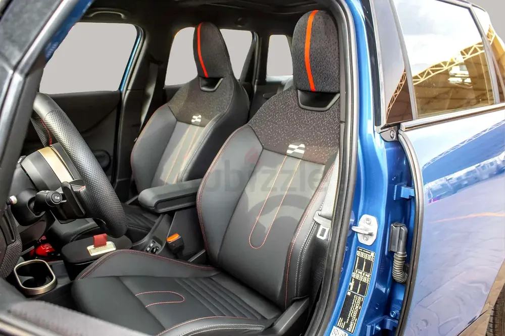 AED 2355/month | 2025 MINI Cooper John Cooper Works | GCC Specs | Ref#406556 - Image 13