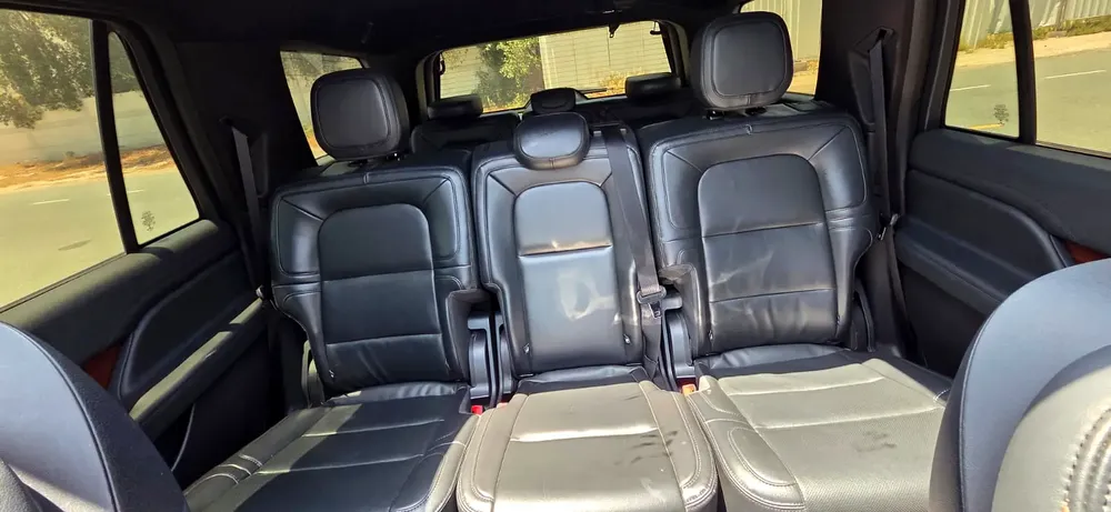 2022-Lincolon Navigator-Full option-Excellent Condition-Under Warranty and Service Contract - Image 15