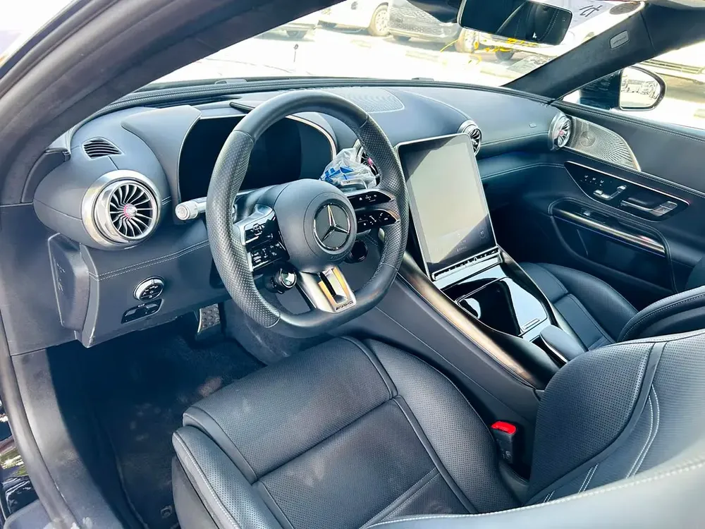 BENZ SL63 AMG - 2024 - 3300KM - LIKE BRAND NEW - FRESH JAPAN IMPORT - Image 8