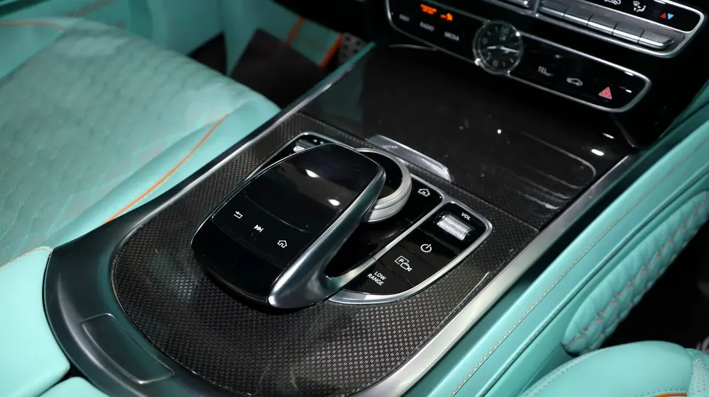 MERCEDES BENZ G550 | 2021 BRABUS KIT | NARDO GREY EXTERIOR | TIFFANY BLUE INTERIOR - Image 10