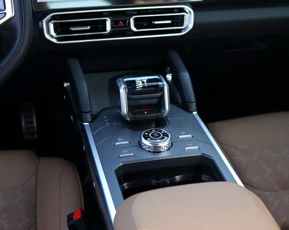 Jetour T2 Luxury 2026 - GCC Specs - Image 7