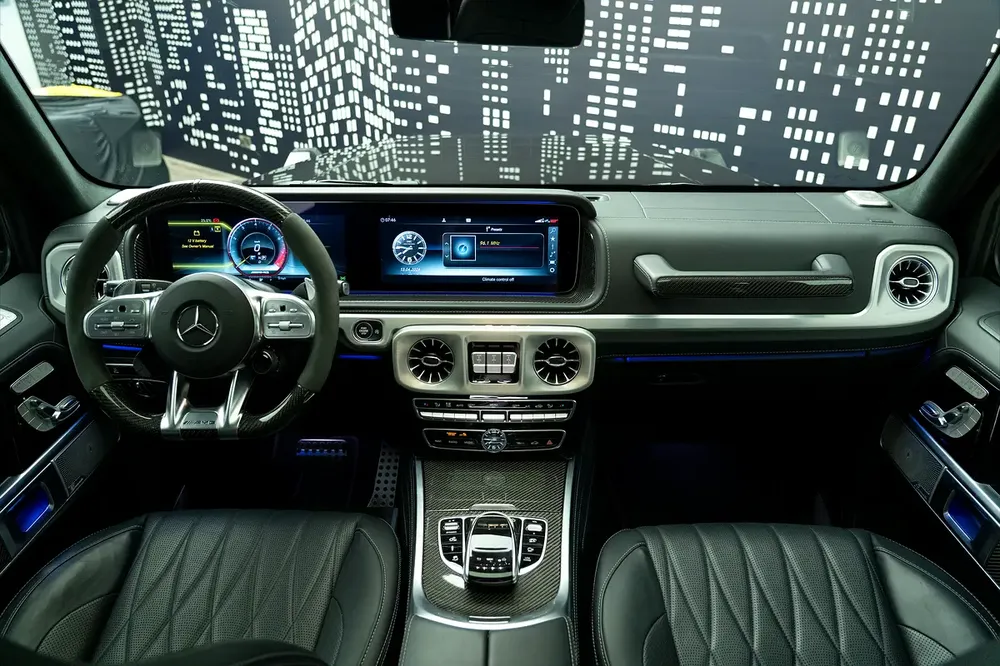 MERCEDES | G63 AMG | FULL BODY KIT 2025 | GCC SPECS DEALER WARRANTY + SERVICE CONTRACT GARGASH - Image 13