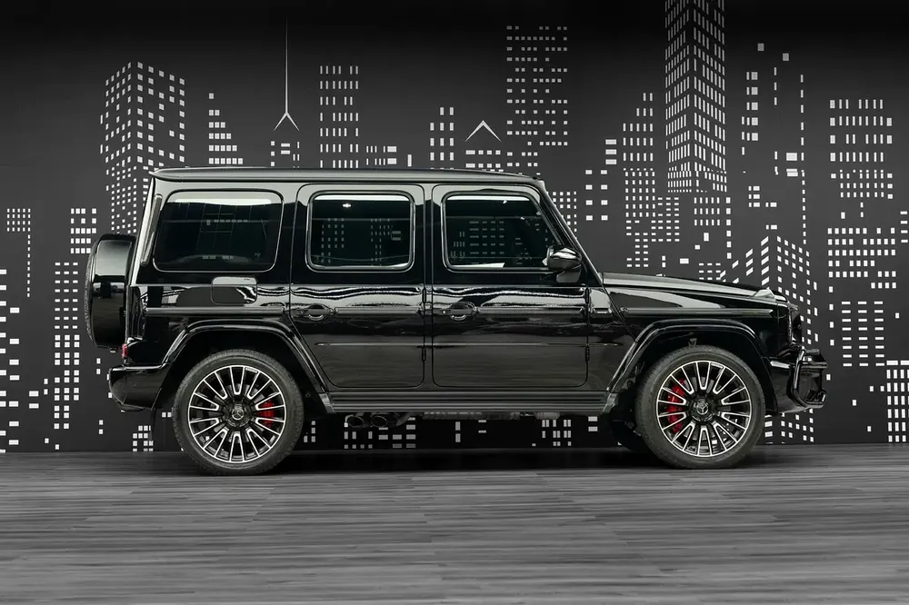 MERCEDES | G63 AMG | FULL BODY KIT 2025 | GCC SPECS DEALER WARRANTY + SERVICE CONTRACT GARGASH - Image 8