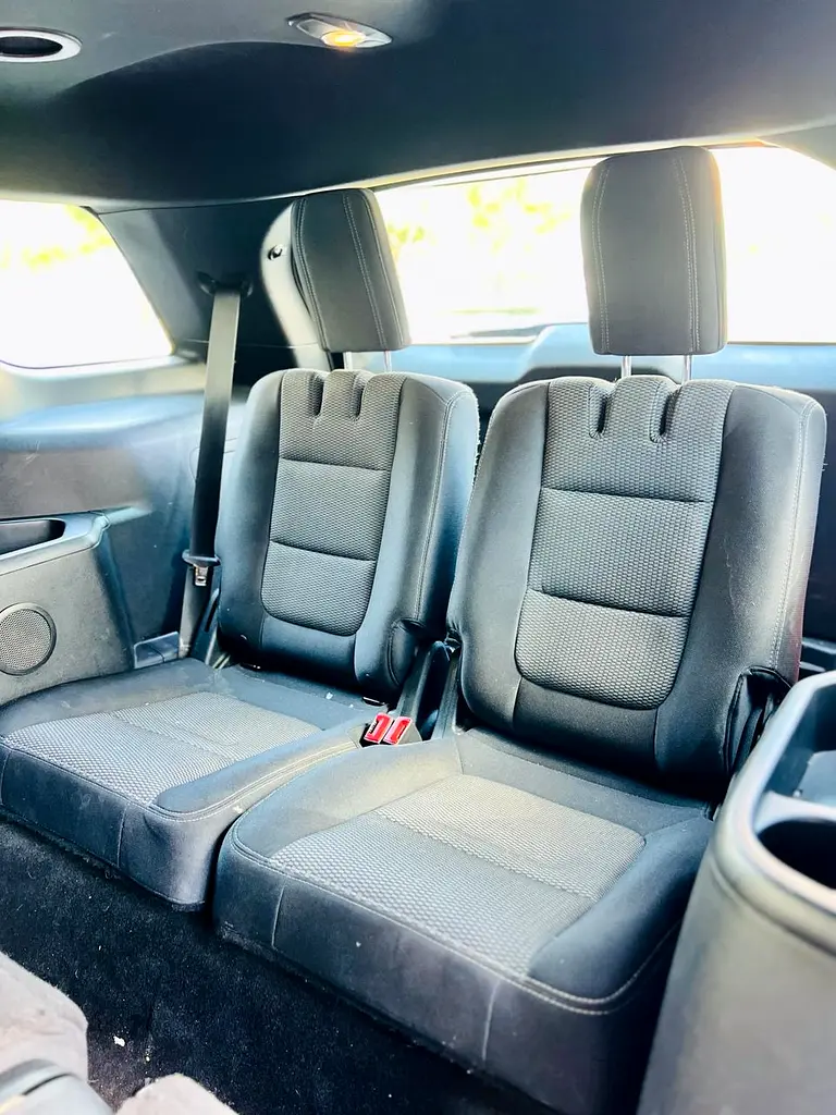 Ford Explorer Limited 2016 GCC Specs Excellent Condition 2 Keys - Image 13
