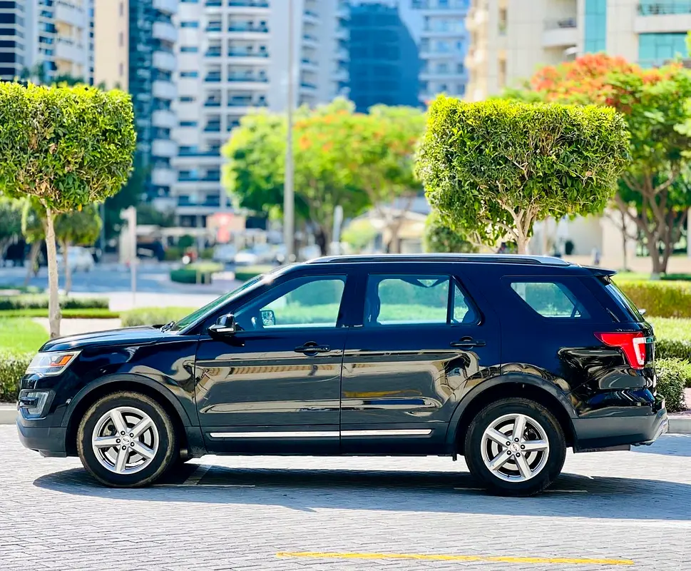Ford Explorer Limited 2016 GCC Specs Excellent Condition 2 Keys - Image 8