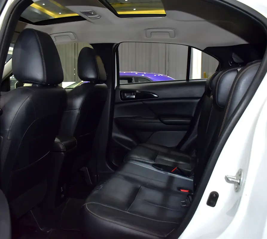 AED 852 EMi at 0% DP | Mitsubishi Eclipse Cross ( 2019 Model ) in White Color GCC Specs - Image 16