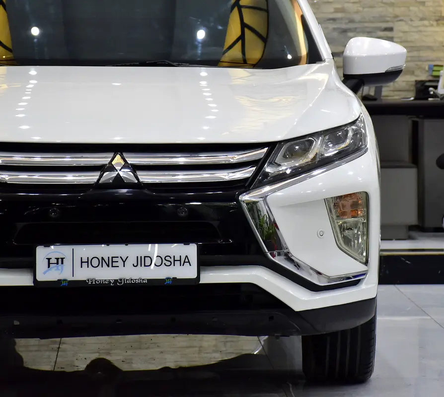 AED 852 EMi at 0% DP | Mitsubishi Eclipse Cross ( 2019 Model ) in White Color GCC Specs - Image 4