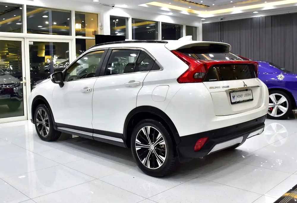 AED 852 EMi at 0% DP | Mitsubishi Eclipse Cross ( 2019 Model ) in White Color GCC Specs - Image 7